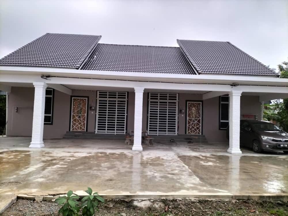 Wipah Guest House In Kampung Lundang, Kota Bharu Exterior photo